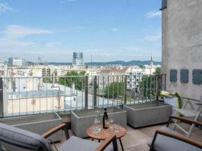 360 View Loft 3